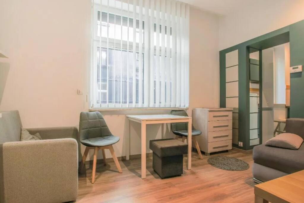 Zyblikiewicza Friendly Apartment Krakkó Kültér fotó